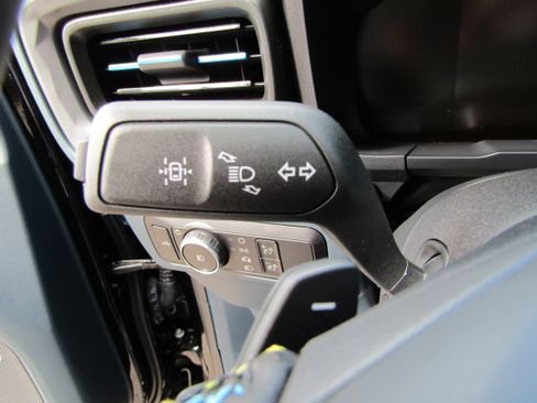 New 2025 Ford Maverick Lobo image 28