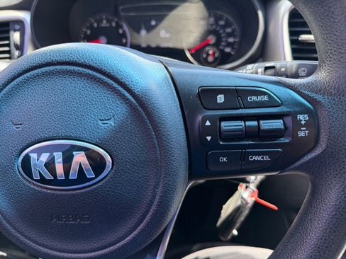 Used 2018 Kia Sorento FWD image 20