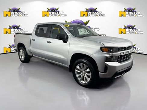 Used 2021 Chevrolet Silverado 1500 Custom AWD/4WD image 3