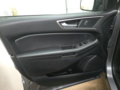 Used 2022 Ford Edge SEL w/ Convenience Package image 15