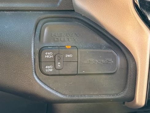 Used 2024 RAM 2500 Laramie w/ Safety Group AWD/4WD image 32