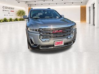 Used 2023 GMC Acadia SLT w/ Preferred Package FWD video 3