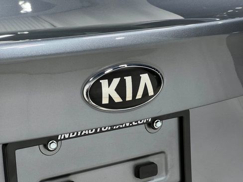 Used 2017 Kia Forte EX w/ EX Premium Plus Package image 38