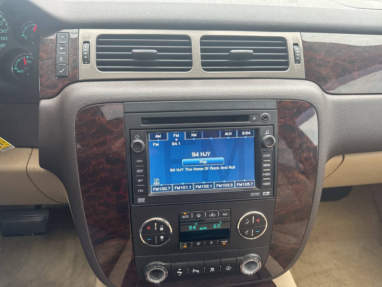 Used 2008 GMC Yukon XL Denali AWD/4WD image 9