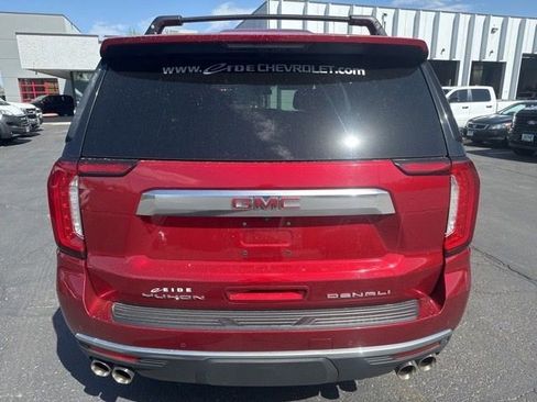 Used 2023 GMC Yukon XL Denali AWD/4WD image 8