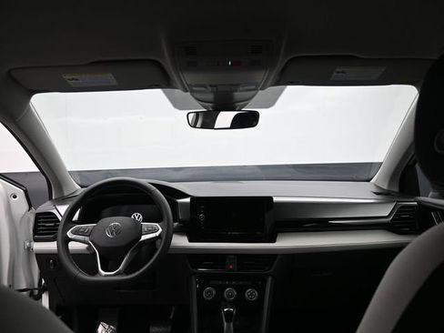 Used 2025 Volkswagen Taos S w/ Taos MDO Package image 10