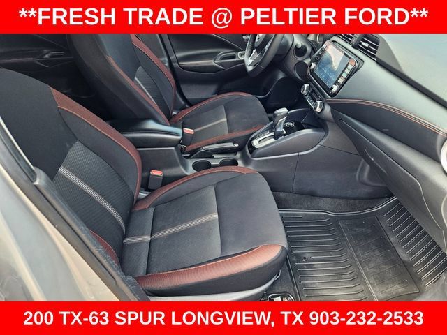Used 2023 Nissan Versa SR w/ Trunk Package FWD image 10