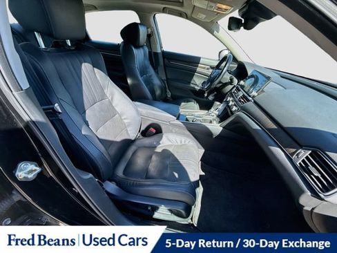 Used 2018 Honda Accord EX-L image 33