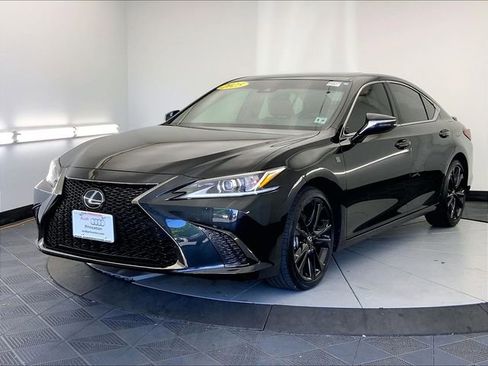 Used 2025 Lexus ES 300h F Sport w/ Technology Package FWD image 2