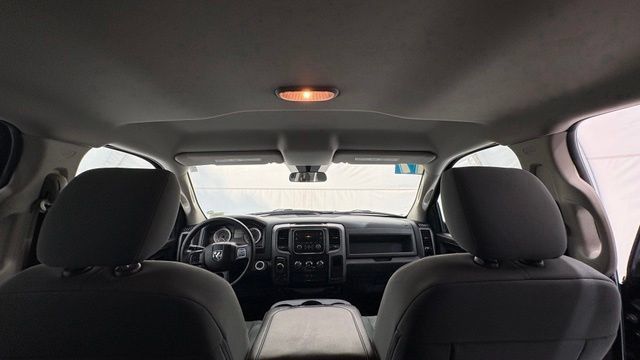 Used 2017 RAM 1500 ST w/ SXT Appearance Group AWD/4WD image 27