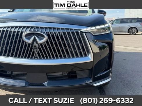 Certified 2026 INFINITI QX60 Luxe w/ Family Package AWD/4WD image 5
