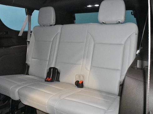 Used 2023 Chevrolet Suburban LT w/ LT Signature Package AWD/4WD image 24