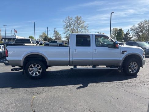Used 2010 Ford F350 Lariat image 6