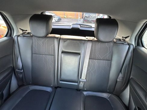 Used 2022 Chevrolet Trax LT w/ Sport Edition image 21