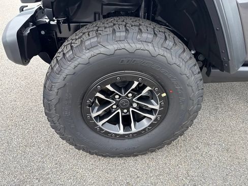 New 2026 Jeep Wrangler Unlimited Sport AWD/4WD image 9