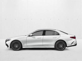 New 2026 Mercedes-Benz E 350 Sedan video 3