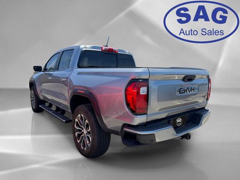 Used 2024 GMC Canyon Denali AWD/4WD image 4