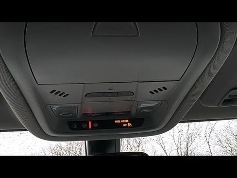 Used 2020 GMC Acadia SLT w/ Trailering Package AWD/4WD image 22
