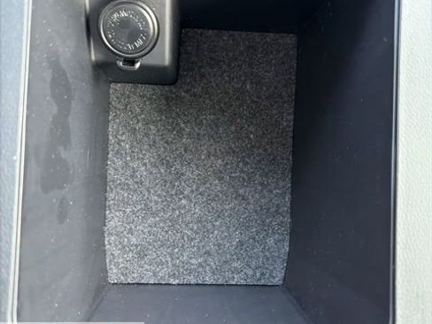 Certified 2025 Subaru Outback Premium image 43