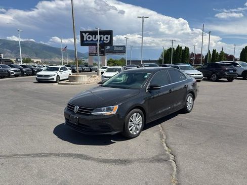 Used 2015 Volkswagen Jetta SE FWD image 6