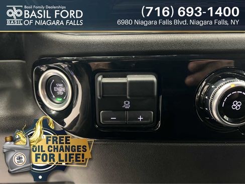 Used 2024 GMC Sierra 3500 SLE w/ Remote Start Package image 25