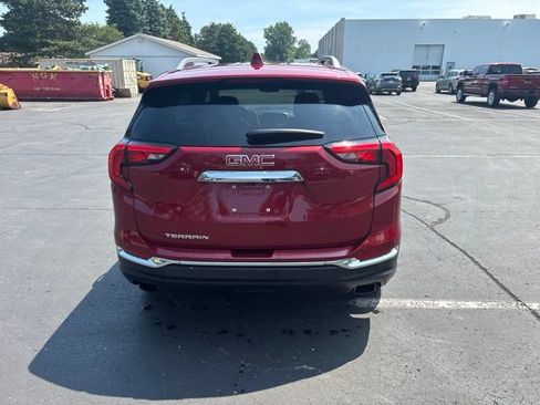 Used 2020 GMC Terrain SLT w/ Preferred Package FWD image 7