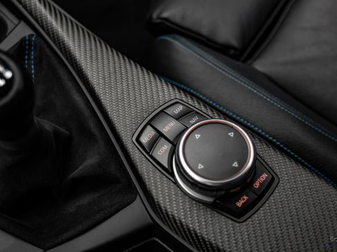 Used 2017 BMW M2 RWD image 62