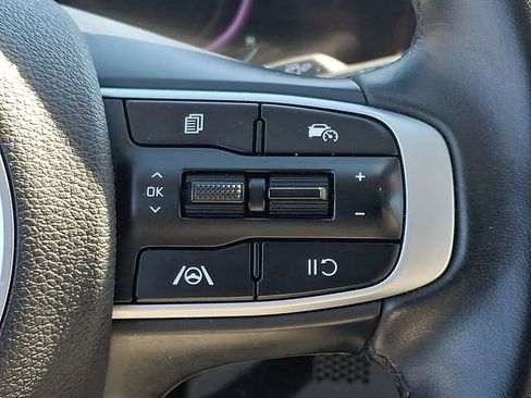 Certified 2025 Kia Sportage EX w/ Premium Package image 24