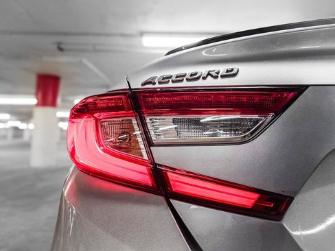 Used 2021 Honda Accord Sport Special Edition image 10