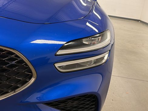 Used 2023 Genesis G70 2.0T w/ Sport Prestige Package RWD image 12