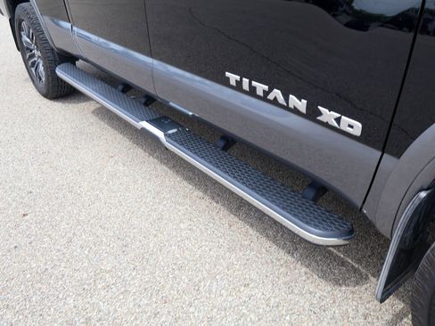 Used 2021 Nissan Titan Platinum Reserve w/ Moonroof Package AWD/4WD image 9