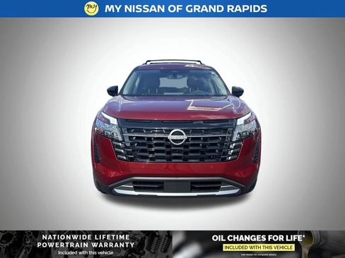 New 2026 Nissan Pathfinder Platinum AWD/4WD image 9
