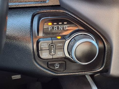 Used 2022 RAM 1500 Big Horn AWD/4WD image 18