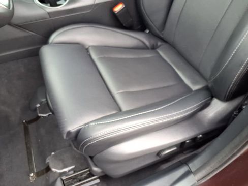 Used 2025 Subaru Outback Limited AWD/4WD image 24