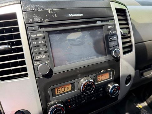 Used 2017 Nissan Frontier PRO-4X w/ Pro-4x Graphics Package AWD/4WD image 36