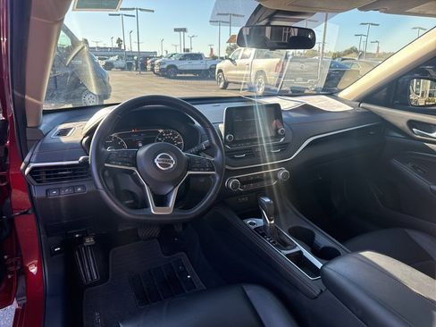 Used 2020 Nissan Altima 2.5 SR image 15