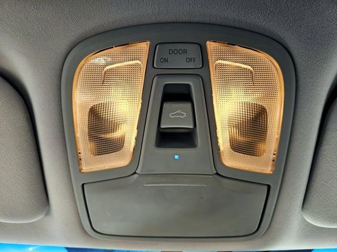 Used 2014 Kia Cadenza Premium w/ Luxury Package image 22