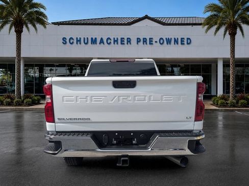 Used 2025 Chevrolet Silverado 2500 LT w/ Convenience Package AWD/4WD image 6