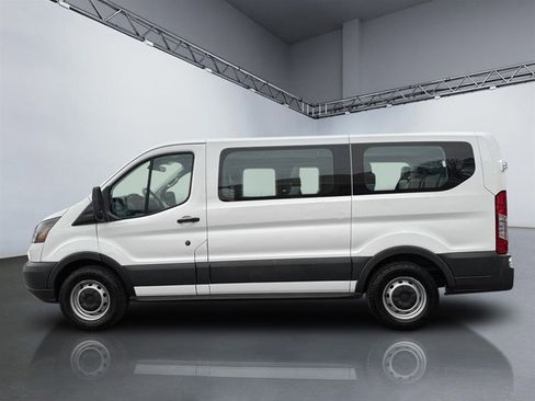 Used 2017 Ford Transit 150 XL image 2