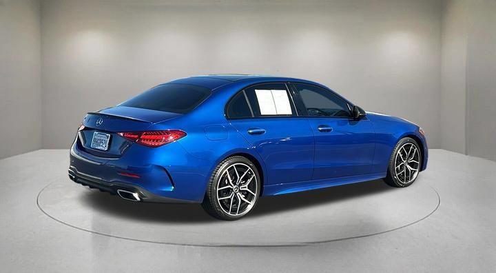 Used 2023 Mercedes-Benz C 300 Sedan image 5