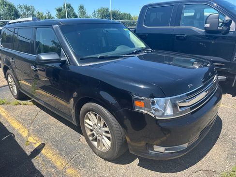 Used 2018 Ford Flex SEL w/ Equipment Group 202A AWD/4WD image 27