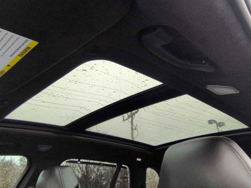 Used 2025 BMW X5 M Competition w/ Executive Package image 20