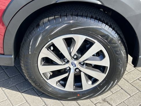 Certified 2025 Subaru Outback Premium w/ Popular Package #1A image 27