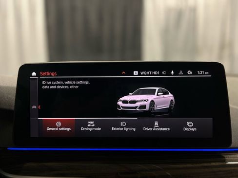 Used 2022 BMW 530i xDrive w/ M Sport Package image 28