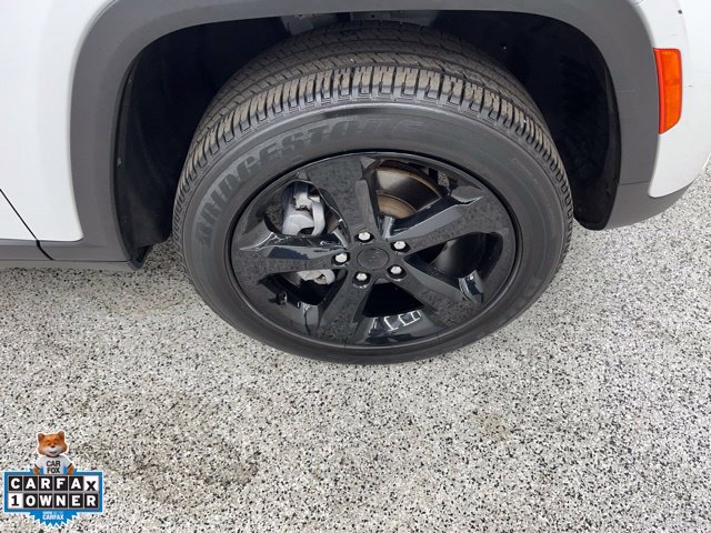 Used 2023 Jeep Grand Cherokee Altitude AWD/4WD image 8