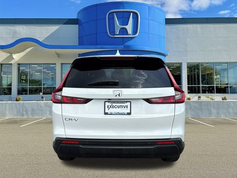 Used 2024 Honda CR-V EX-L image 3