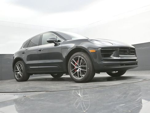 New 2026 Porsche Macan S image 36