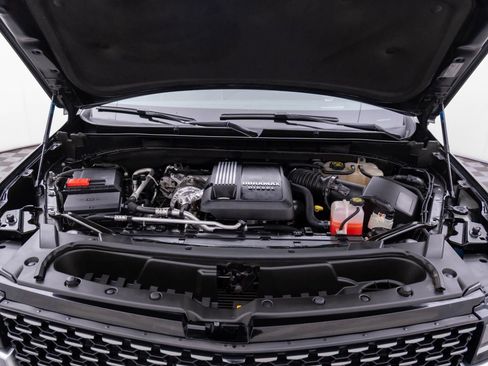 Used 2023 Cadillac Escalade ESV Premium Luxury image 31