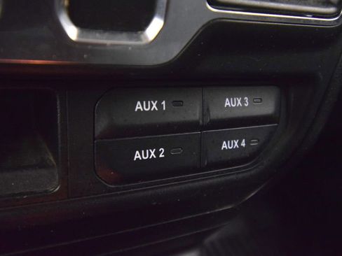 Used 2020 Jeep Wrangler Sport AWD/4WD image 34