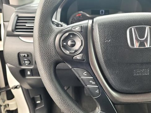 Used 2017 Honda Pilot EX image 25